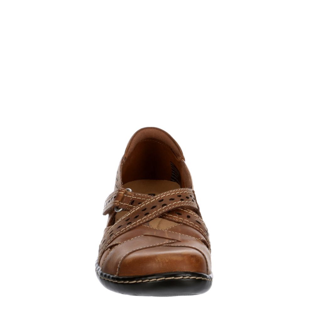 clarks ashland spin shoes