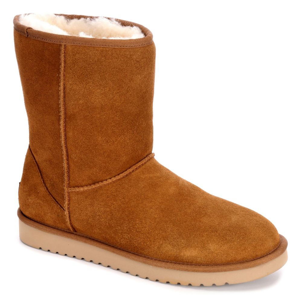 women's short furry boots