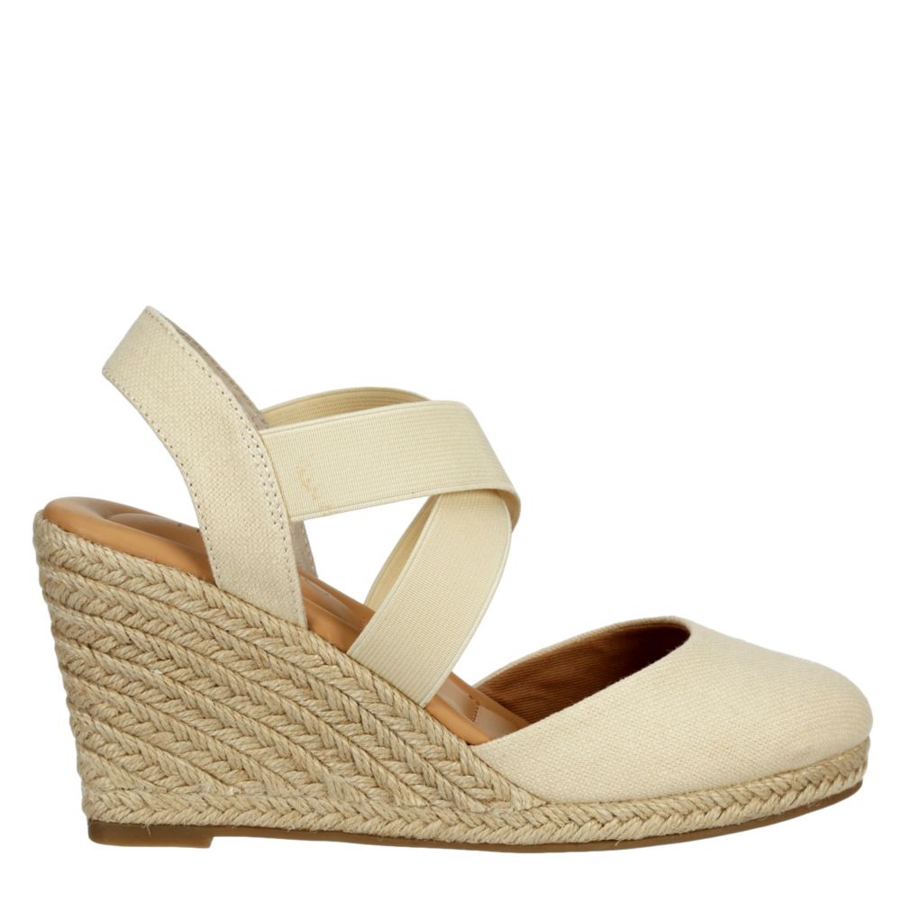 me too shoes sandals