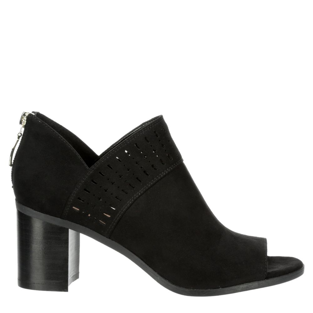 black athletic dress shoes