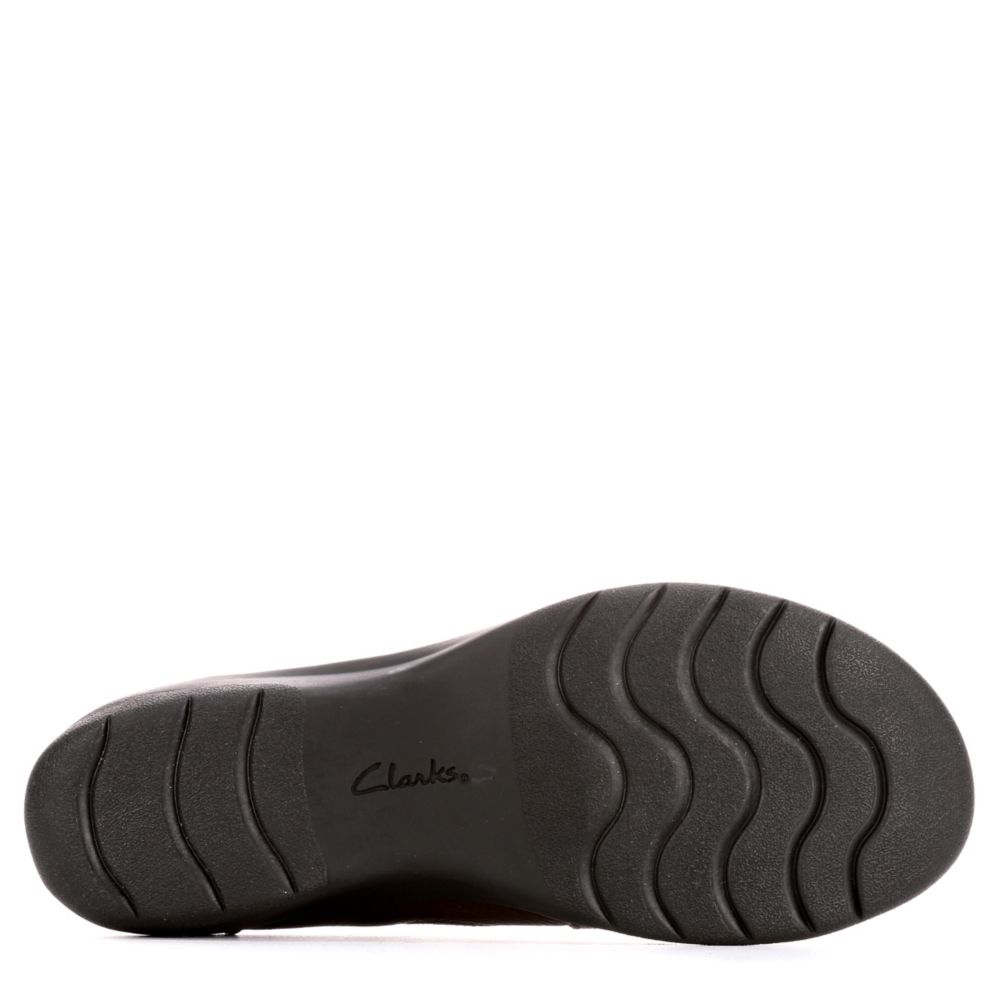 clarks women's cheyn madi loafer