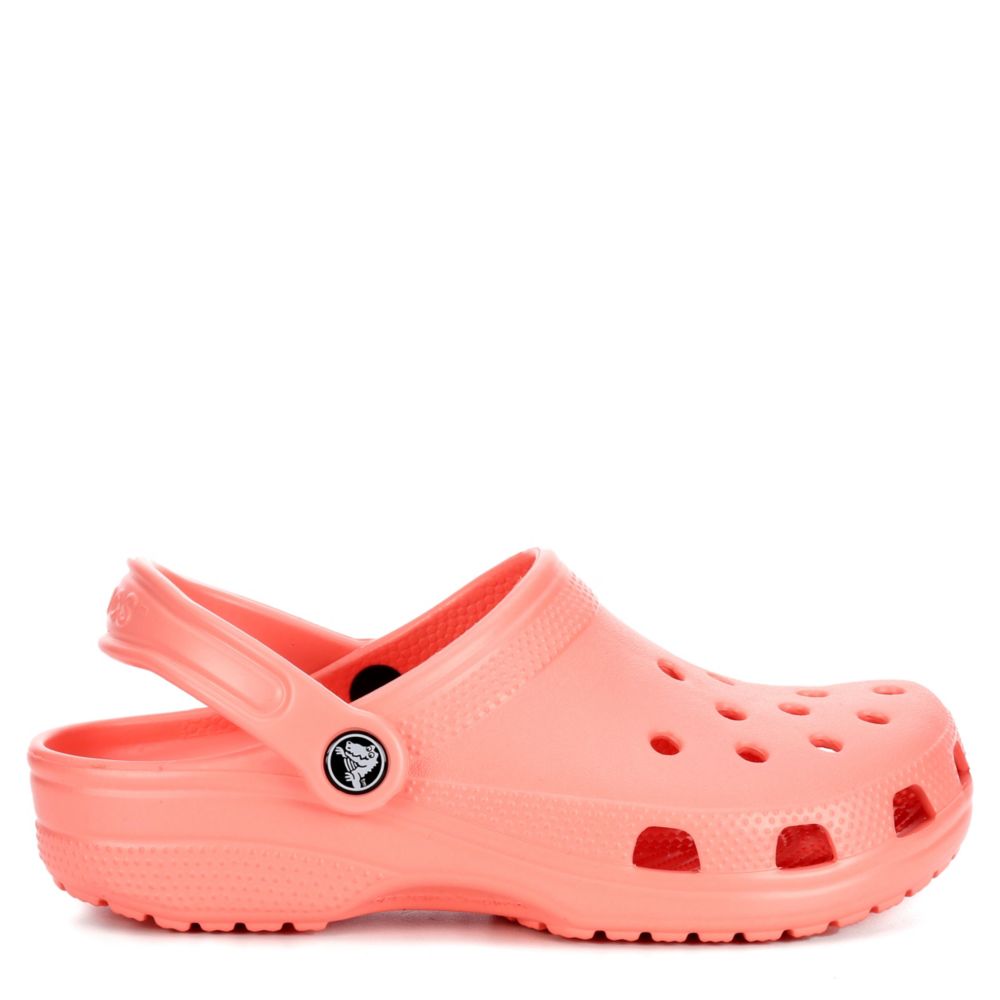 salmon colored crocs