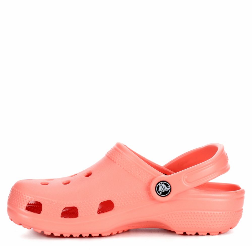 coral crocs womens