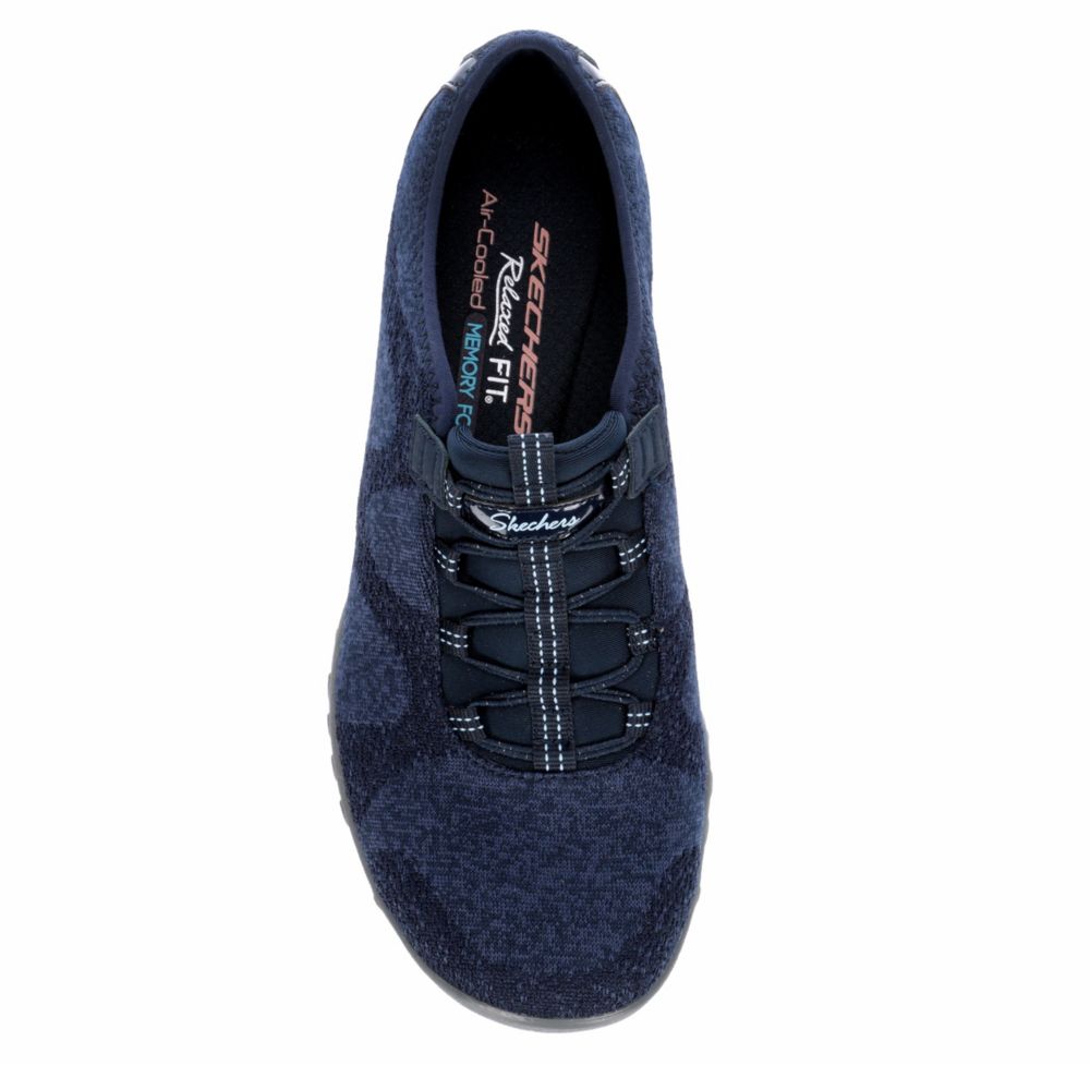 navy leather skechers