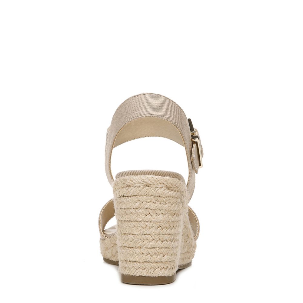 tango lifestride taupe