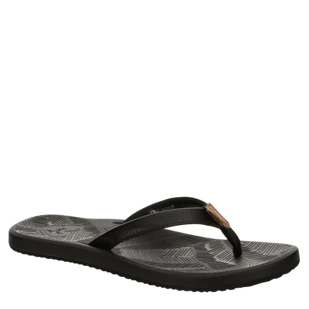 Black reefs store flip flops