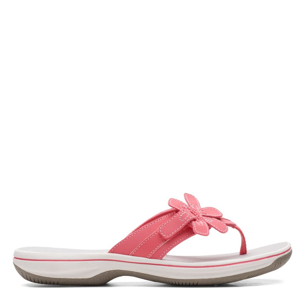 Clarks brinkley deals flip flops