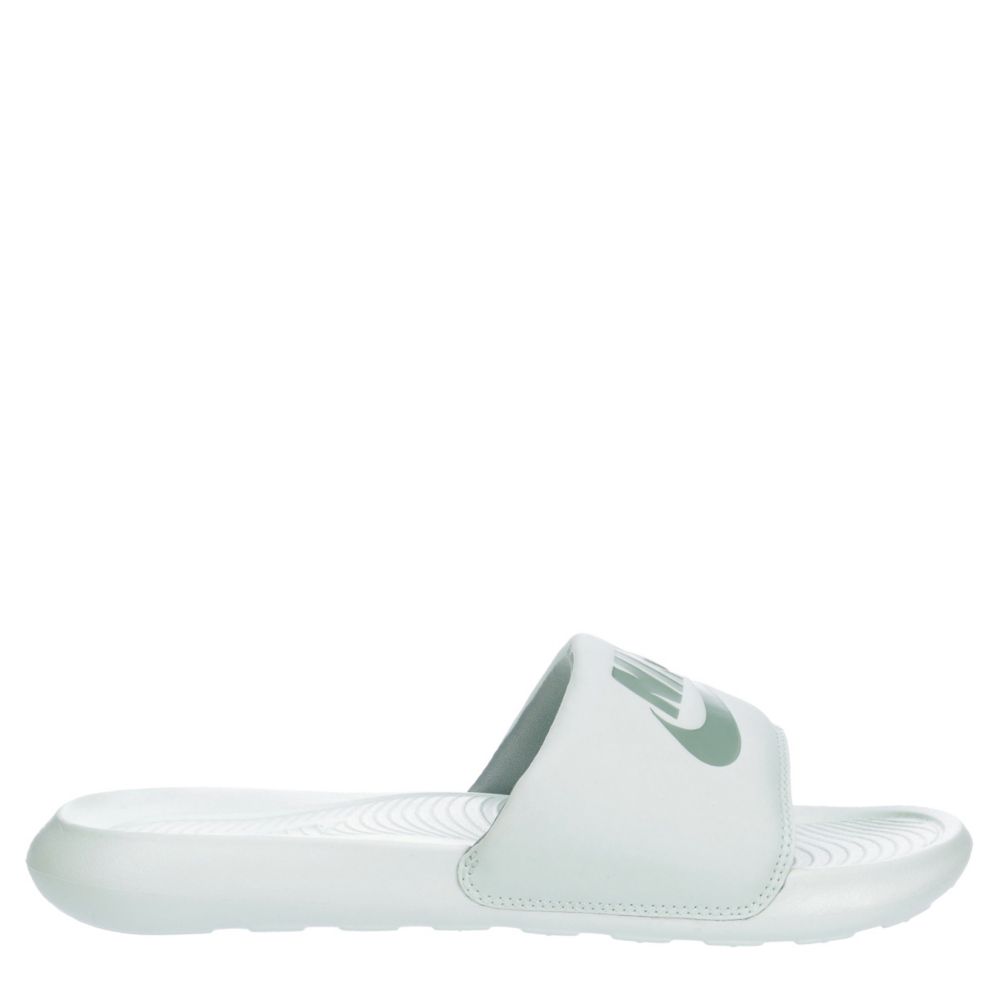 nike flip flops wide width