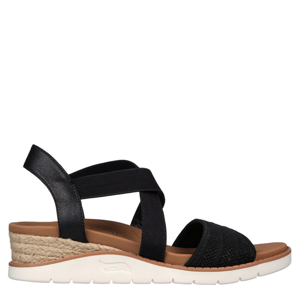 Black Womens Arch Fit Kiss Sandal | Sandals | Room