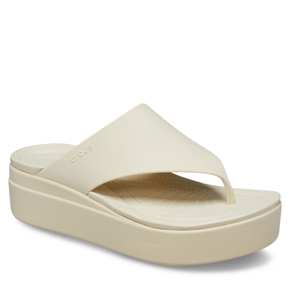 Bone Crocs Womens Brooklyn Flip Flop Sandal | Rack Room Shoes