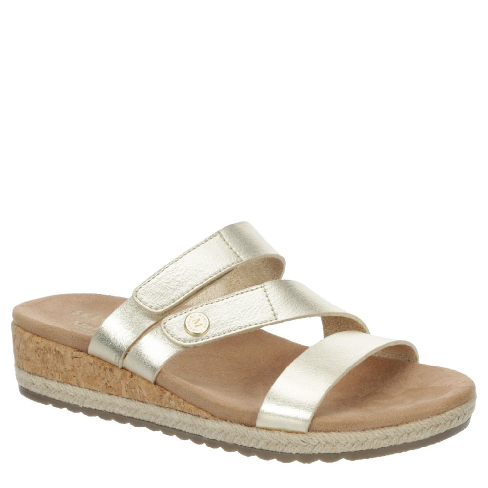 WOMENS MARTHA STEWART BREEZIE-SHINY LUSTER SANDAL