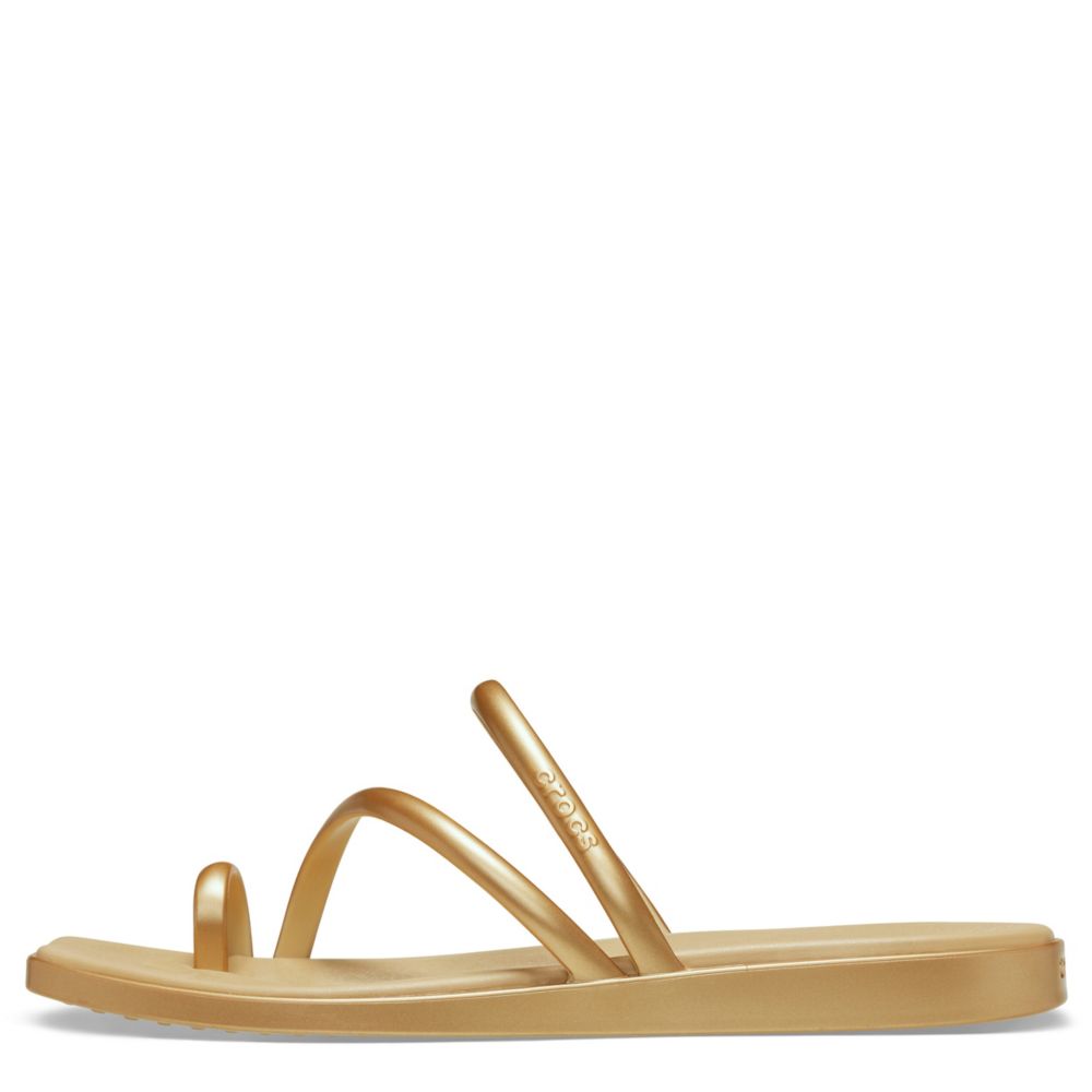 CROCS WOMENS MIAMI METALLIC TOE LOOP SANDAL - GOLD