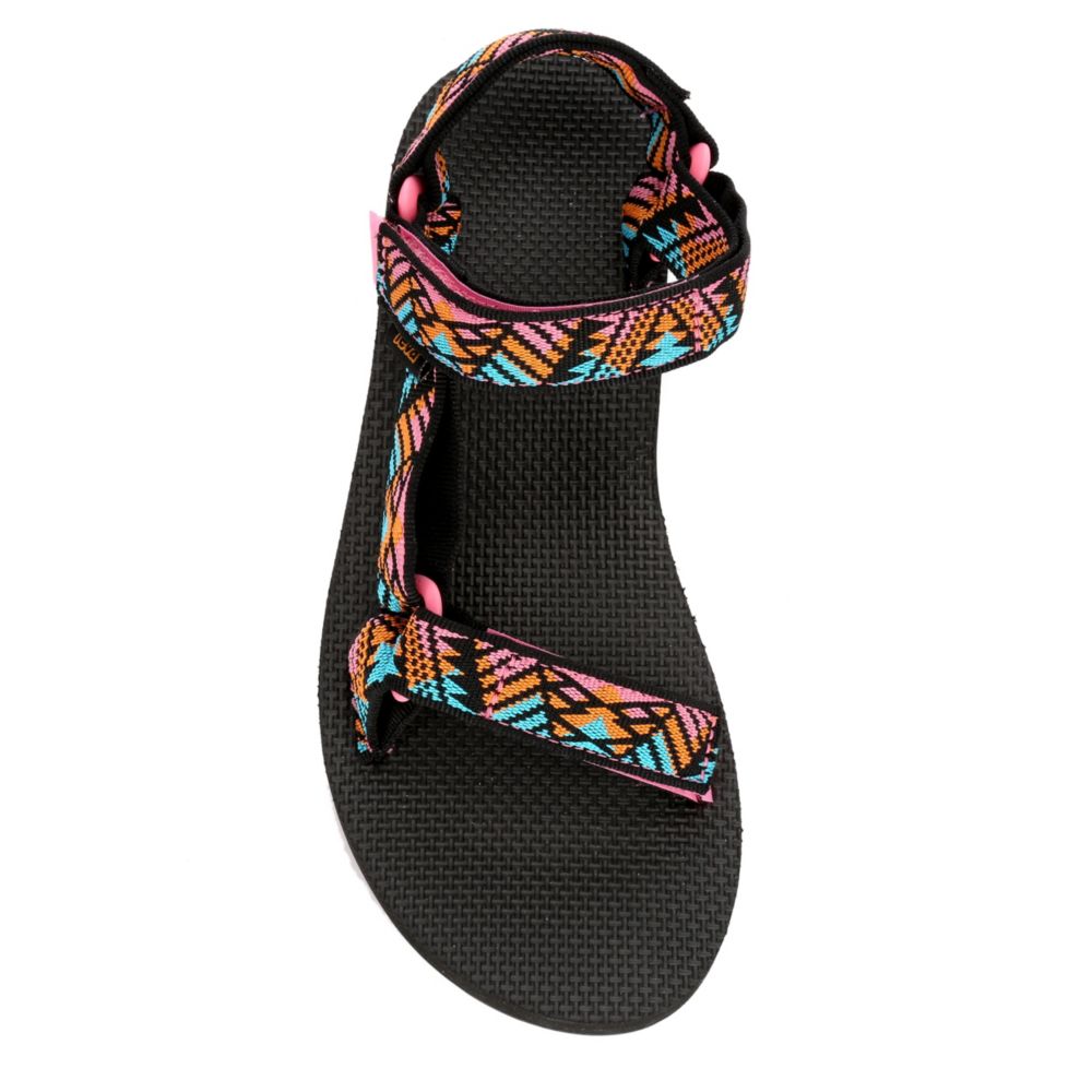 rack room shoes teva