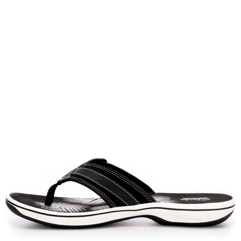 clarks memory foam sandals