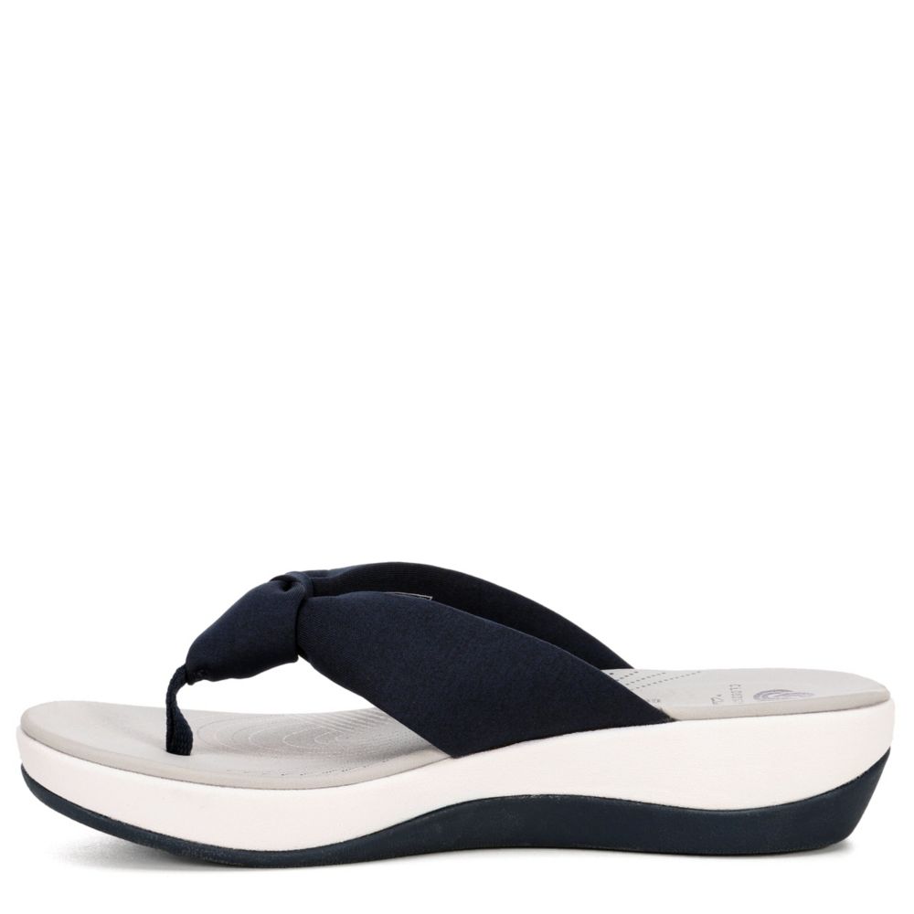 clarks arla flip flops