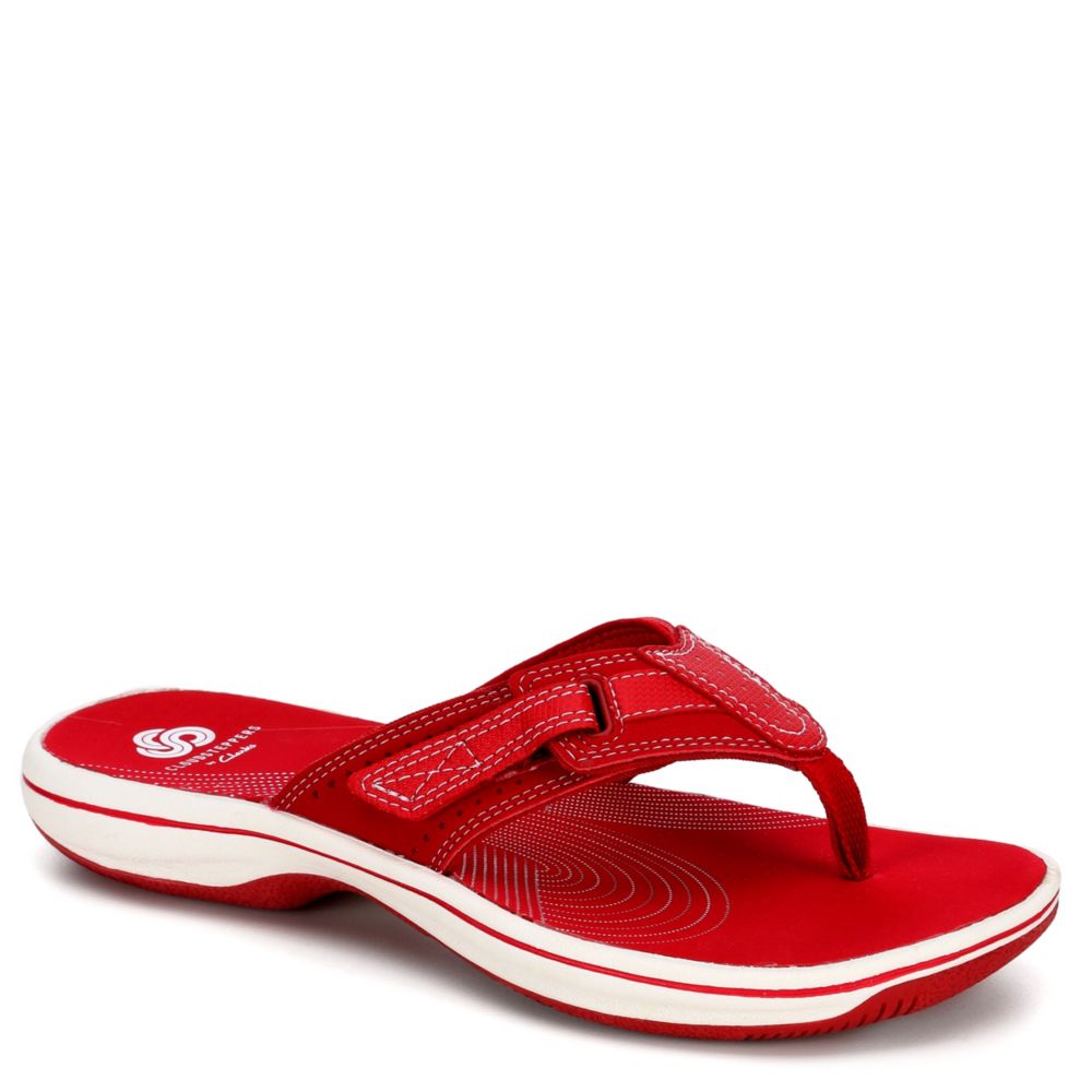 clarks red flip flops