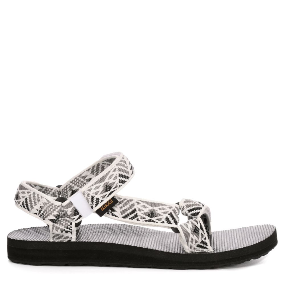 rack room shoes teva