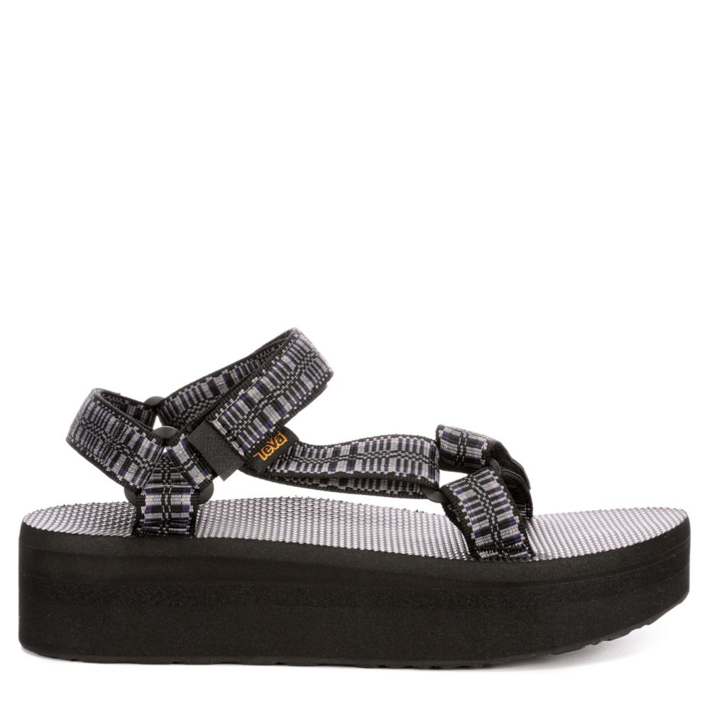 teva black flatform universal sandals