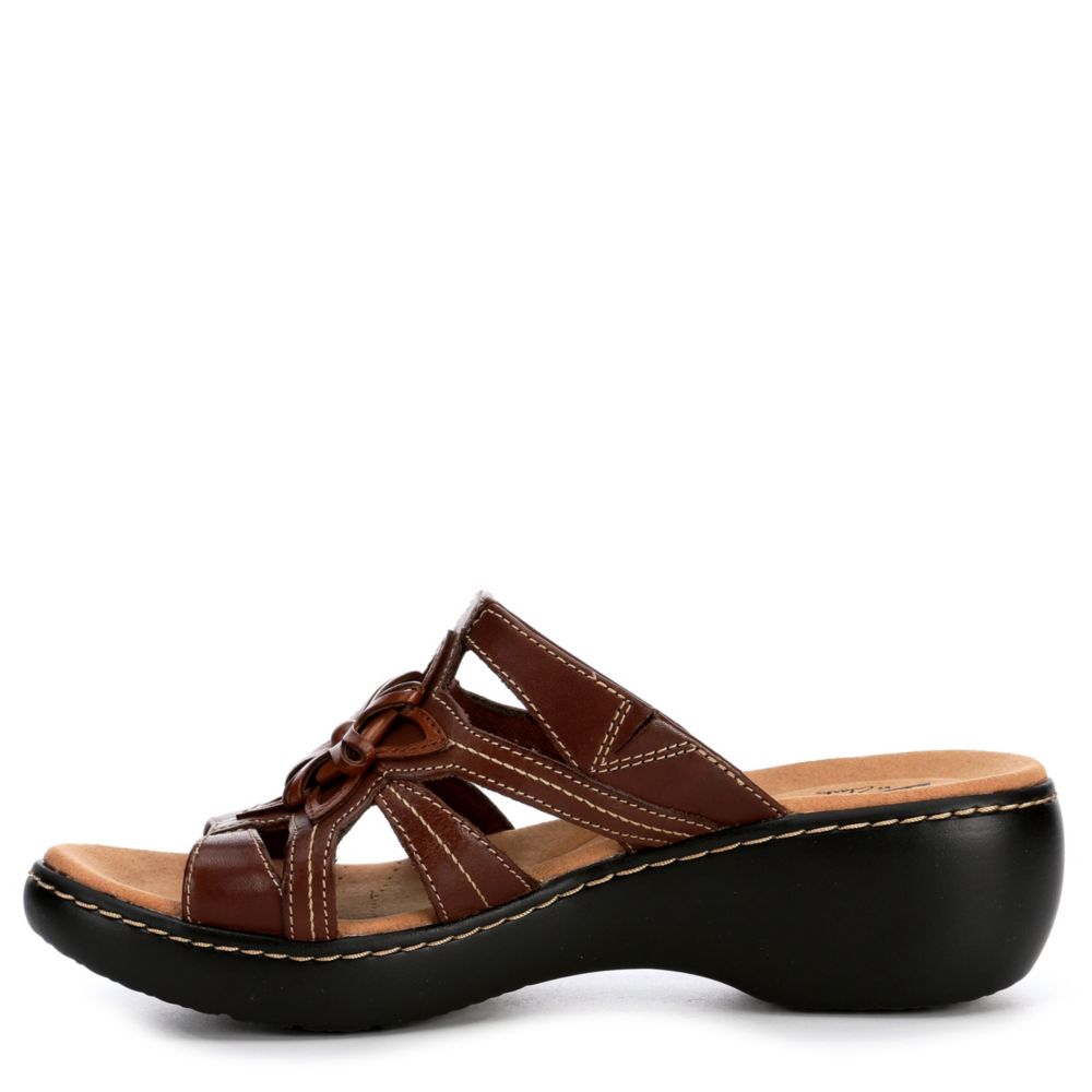 clarks heeled sandals