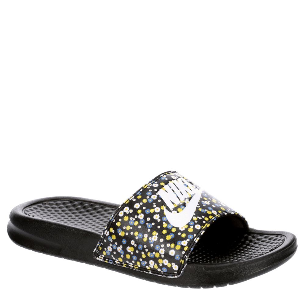 nike sandals women's benassi