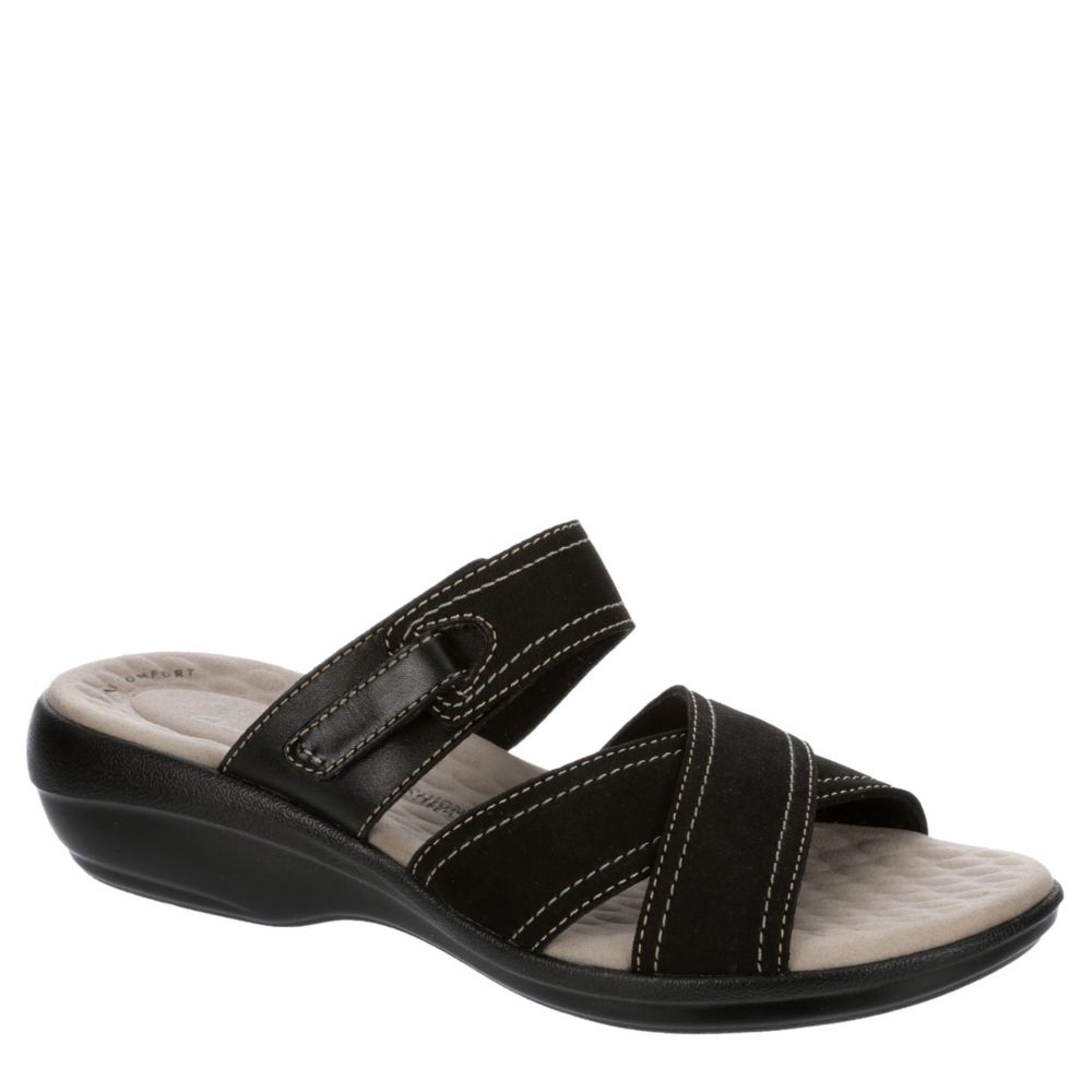 clarks in motion sandals