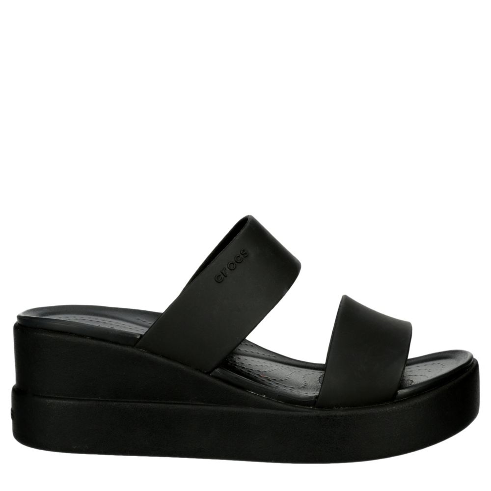 platform sandals near me