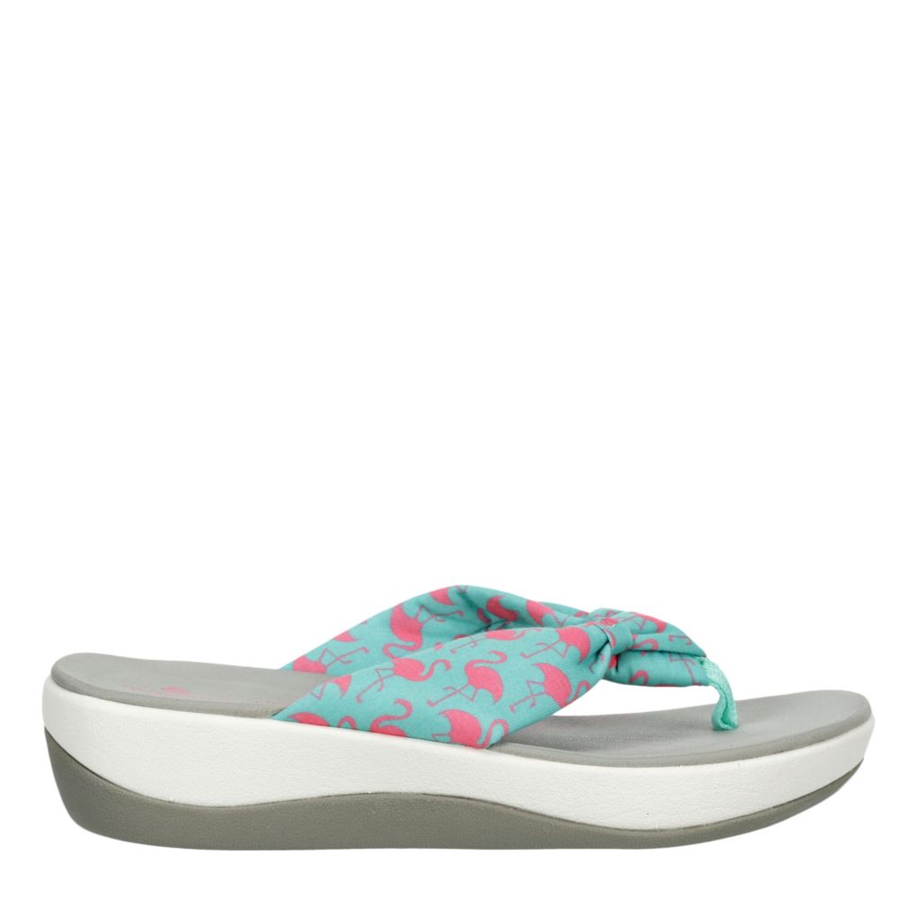arla glison flip flop