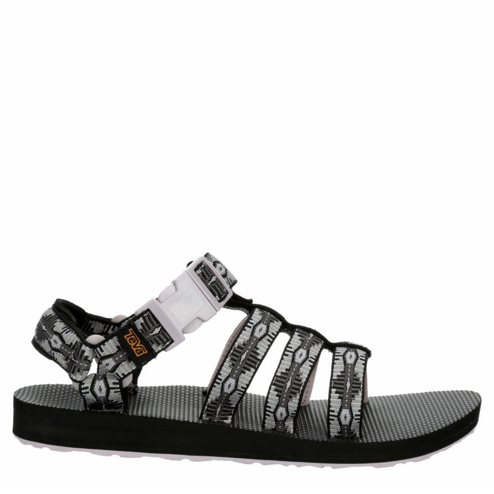 rack room shoes teva
