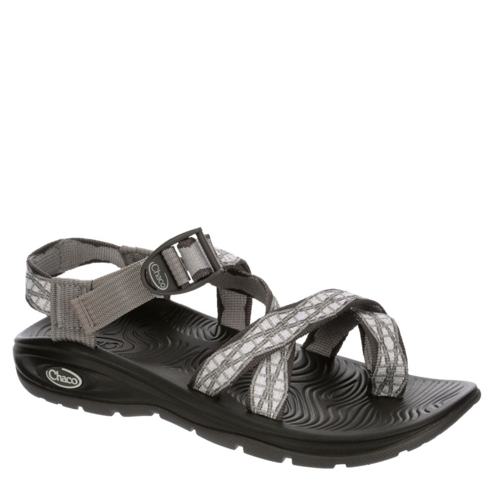 outdoor sandals with straps