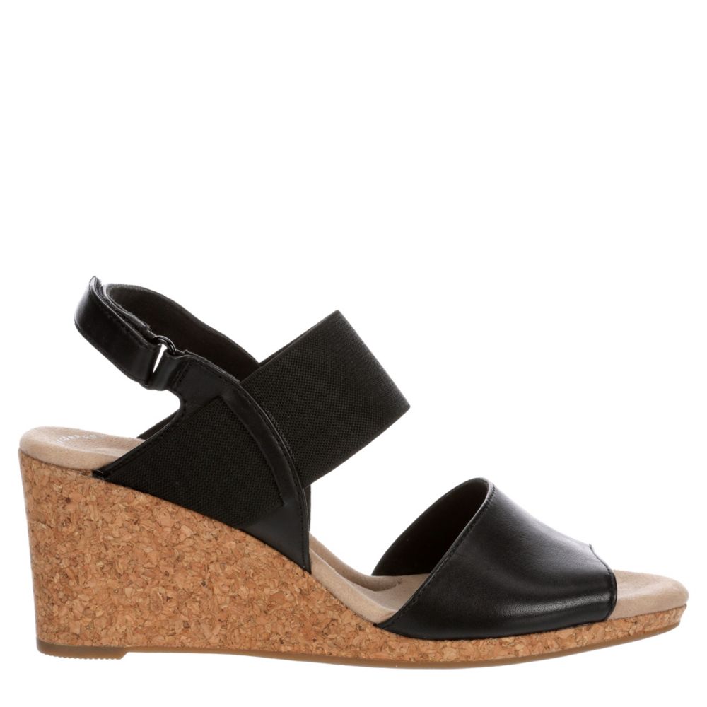 grasshopper lily wedge