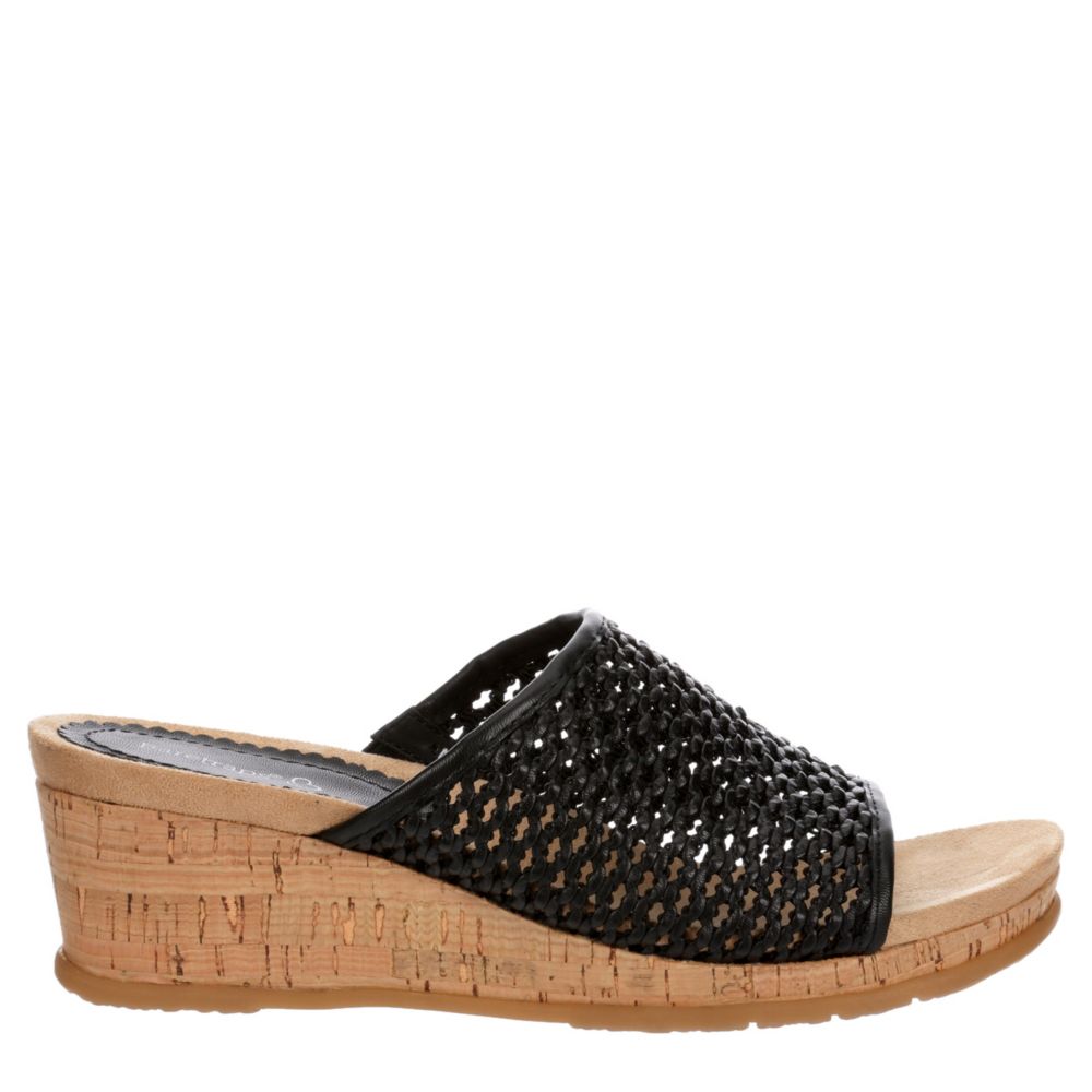 bare traps flossey wedge sandal
