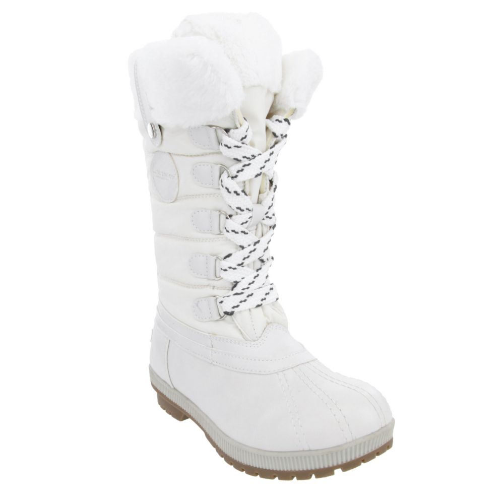 snow boots 4