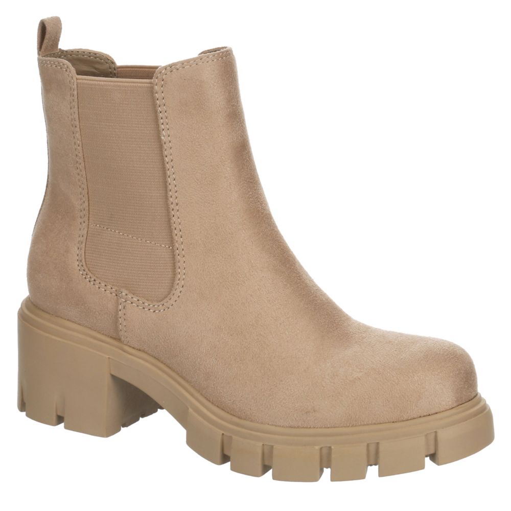 Sand Girl Womens Tessa Chelsea Boot | Boots | Room Shoes