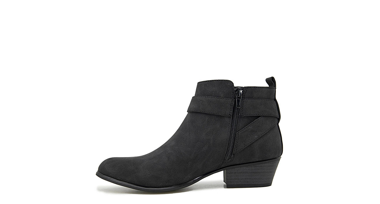 Black Unionbay Womens Tilly Ankle Boot | Boots | Rack Room Shoes