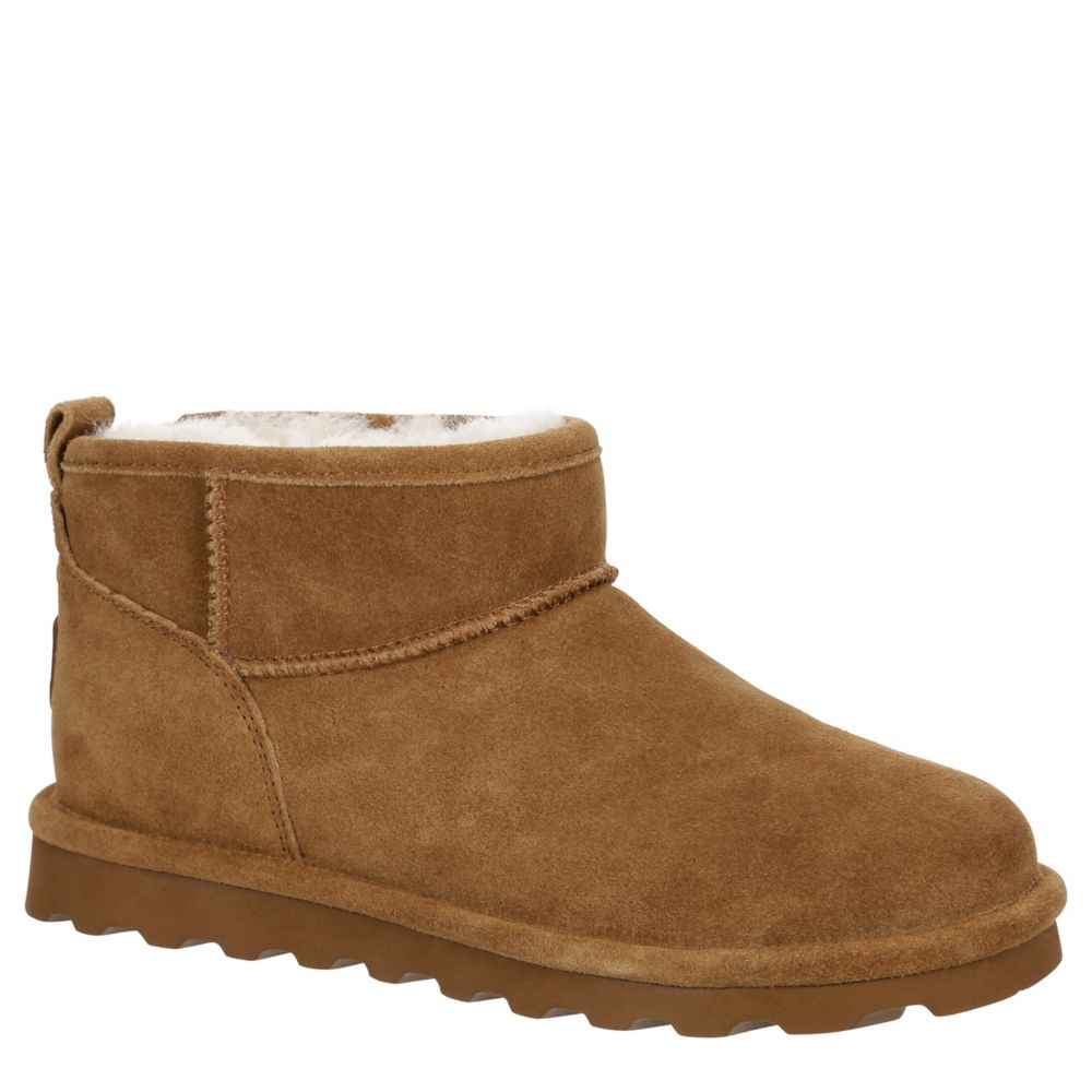 Bearpaw boots water outlet resistant