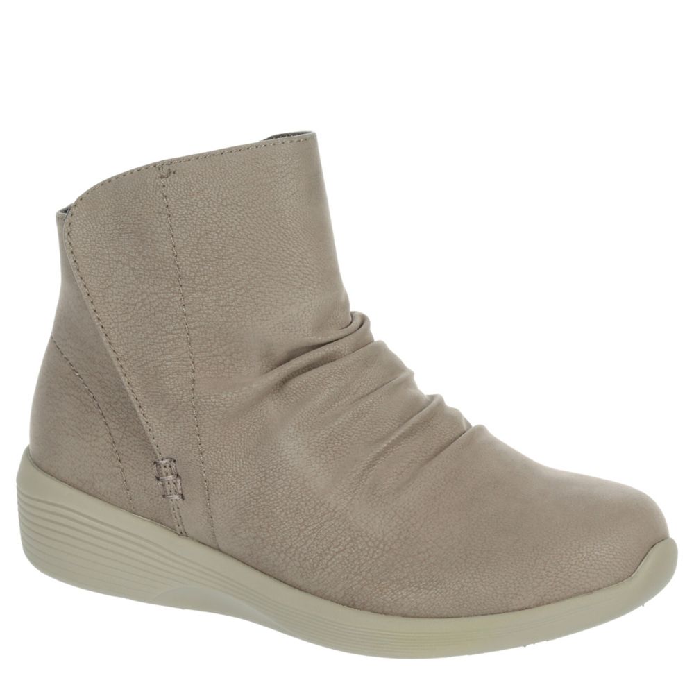 Ladies skechers shop ankle boots