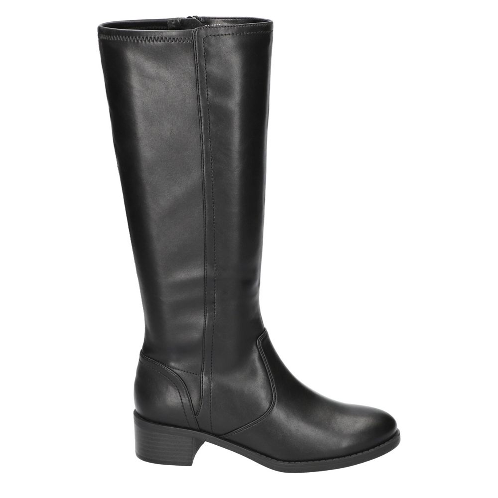 WOMENS TUCKER TALL BOOT