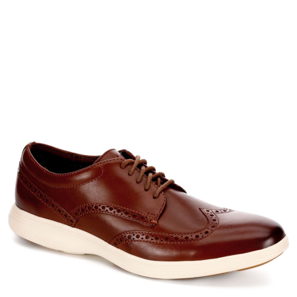 cole haan wingtip