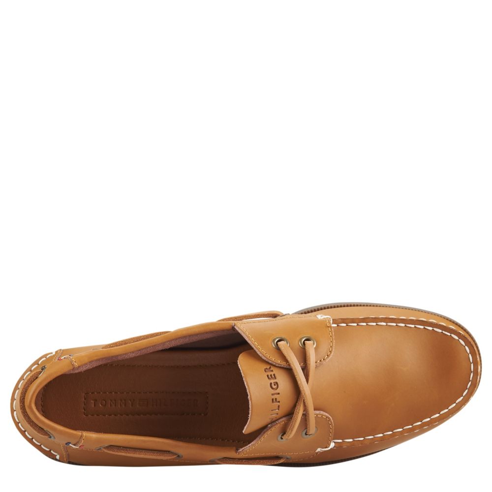 tommy hilfiger bowman shoes