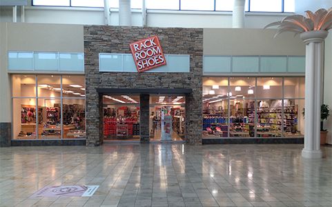 vans store in parks mall