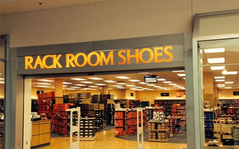 Shoe Stores at Greenbrier Mall in 