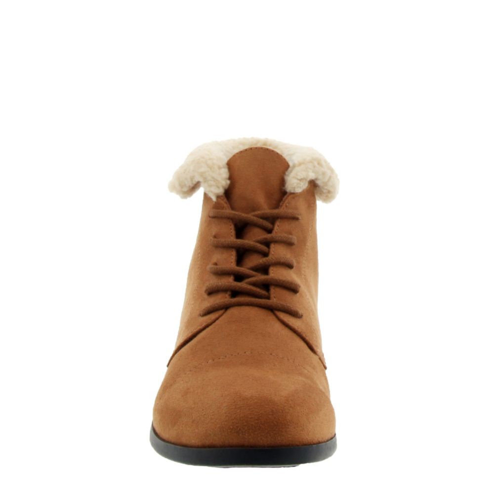 gloria vanderbilt claudette women's ankle boots