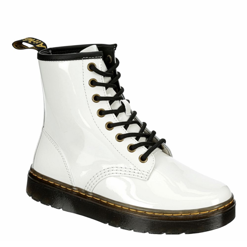 White docs outfit  White boots outfit, White doc martens, White