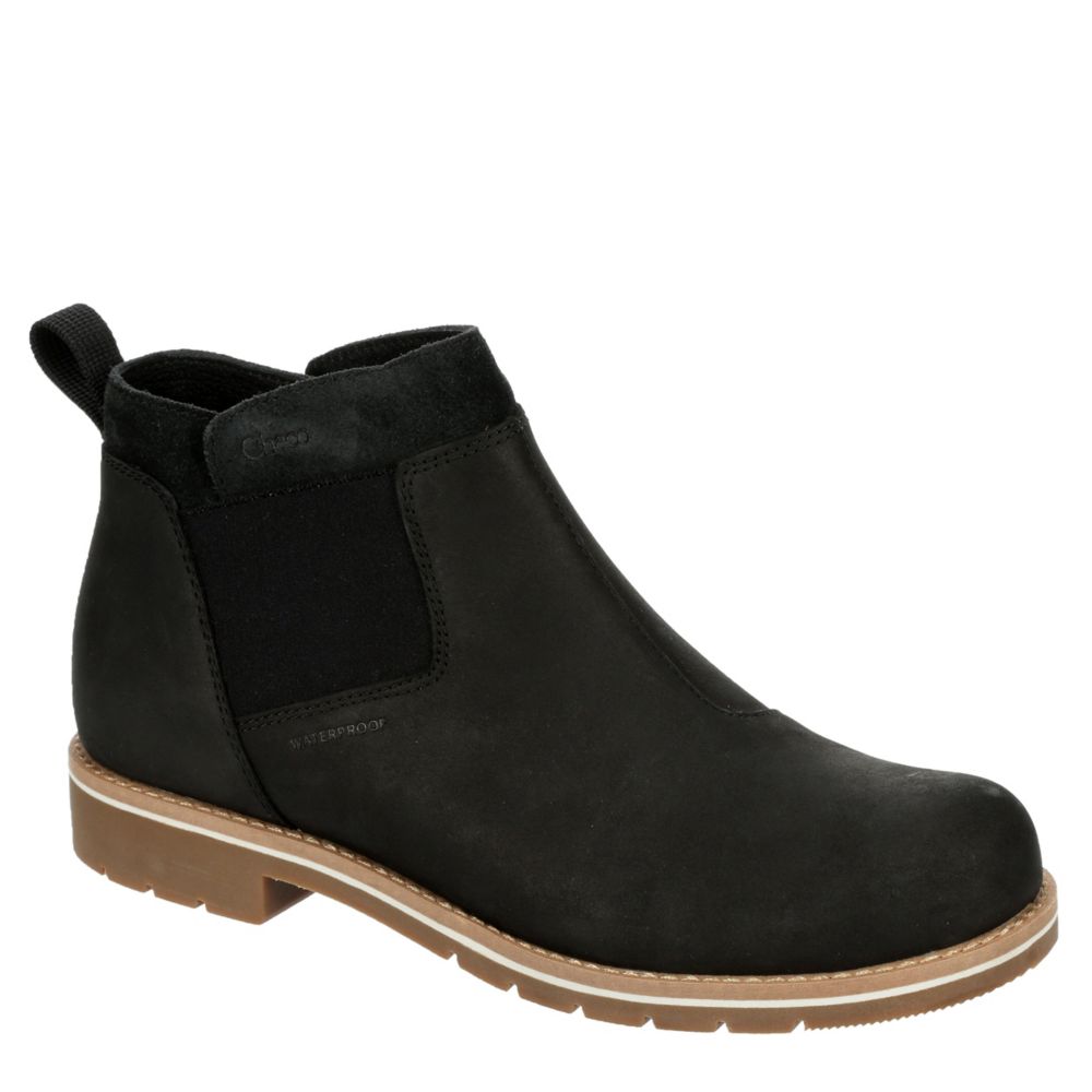 chaco chelsea boots