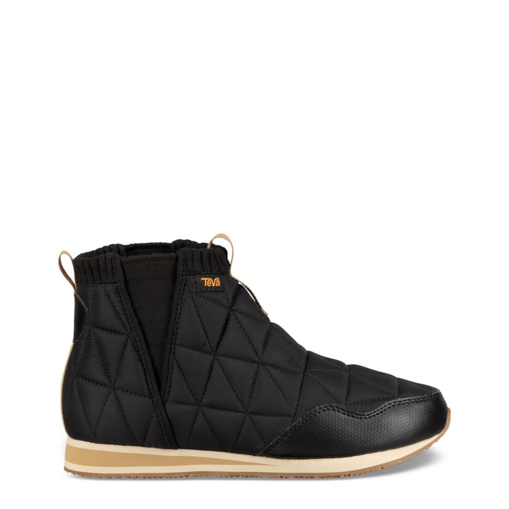 rack room shoes teva
