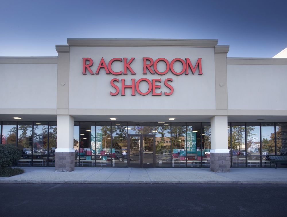 does rack room sell crocs