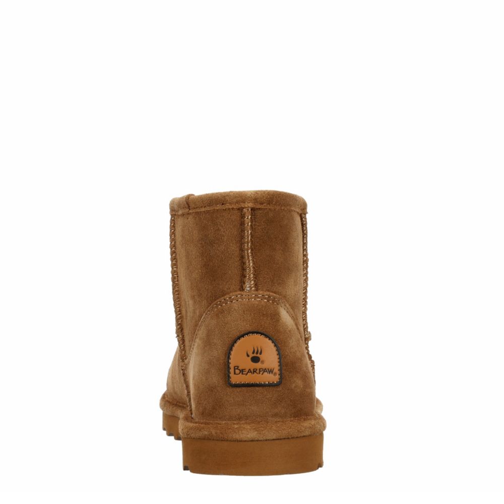 tan boots bearpaw