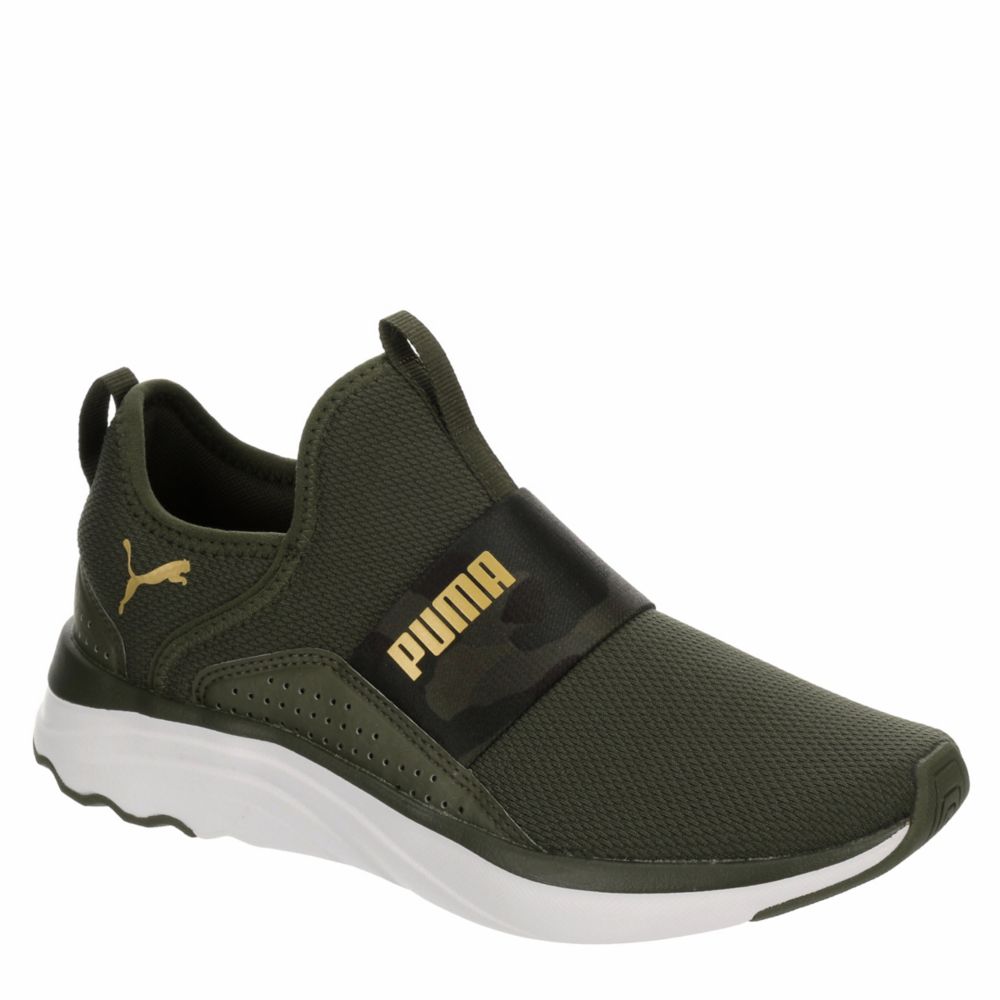 Green Pumas