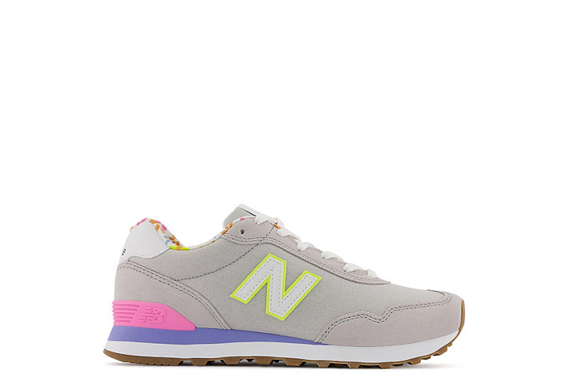 New Balance Suede 515 V3 Sneaker in Grey Womens Shoes Trainers Low-top trainers Save 32% 
