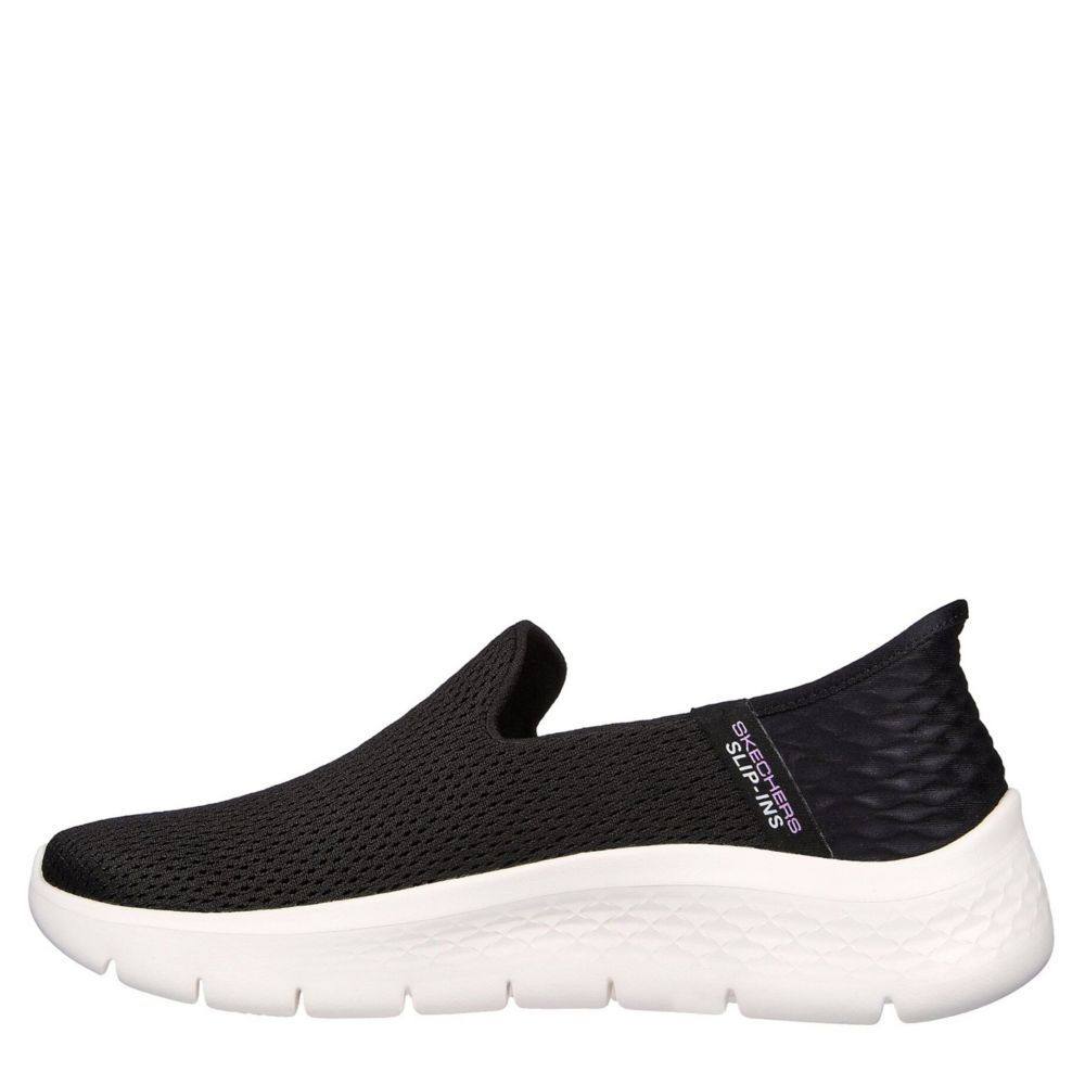 Sketchers black store walking shoes